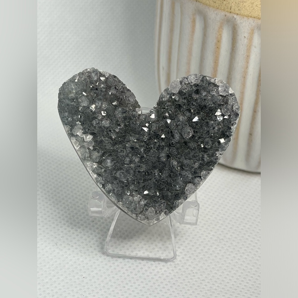 Amethyst Heart Druzy Geode 2”